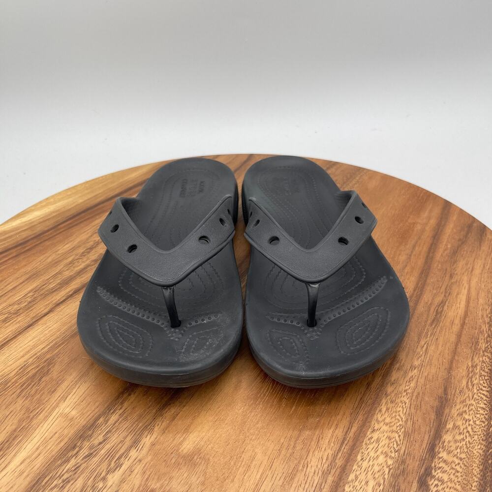 Classic Crocs Flip Flops Womens Size 9 Black Casual Comfort Walking Beach Summer - Picture 2 of 9